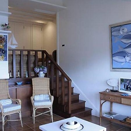 Appartamento "Casa Girasole" Con Accesso Diretto Alla Spiaggia Порто Санто Стефано Экстерьер фото